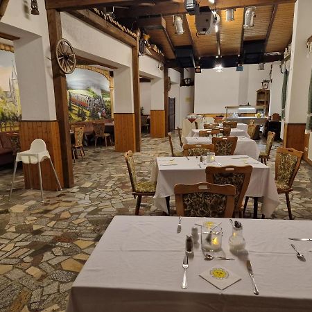 Gasthof Zum Baren Hotel Gernrode  Bagian luar foto