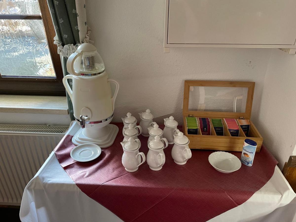 Gasthof Zum Baren Hotel Gernrode  Bagian luar foto