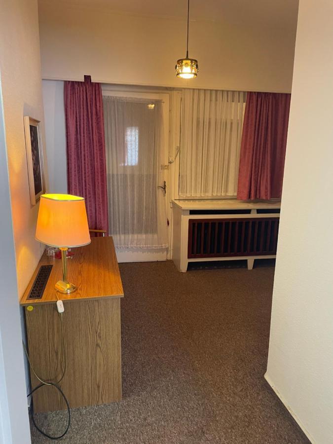 Gasthof Zum Baren Hotel Gernrode  Bagian luar foto