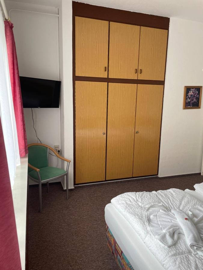 Gasthof Zum Baren Hotel Gernrode  Bagian luar foto